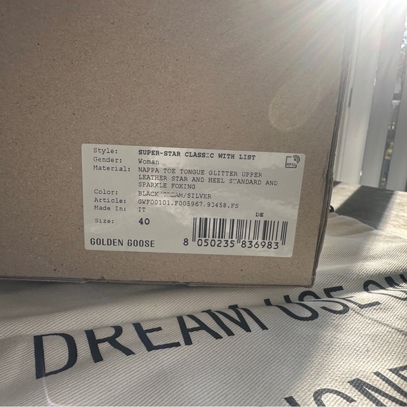 100% Authentic Golden Goose Super Star Classic with List - Picture 4 of 10